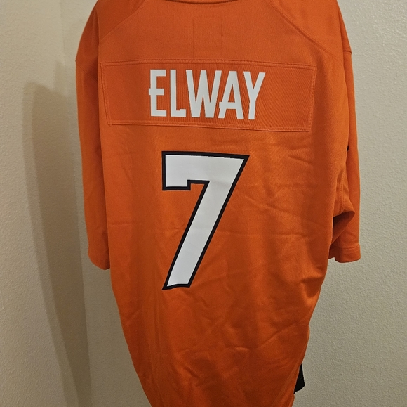 Vintage NFL Denver Broncos John Elway Jersey by Nike - Picture 6 of 7
